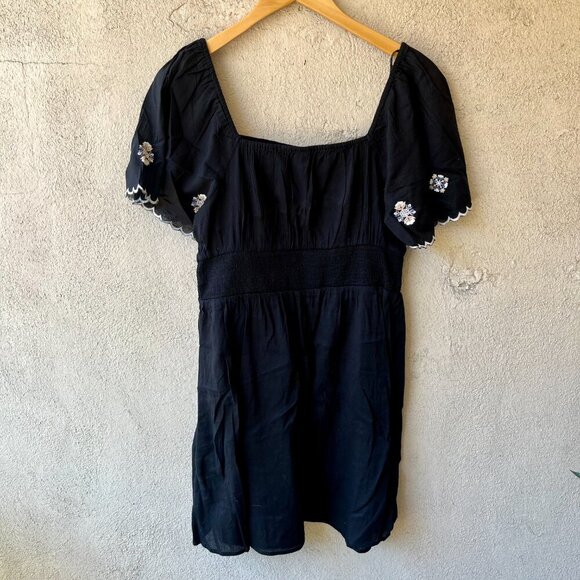 NEW Old Navy Embroidered Mini Black Dress Size M - Picture 6 of 6